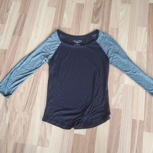 American eagle womens black 3/4 sleeves top